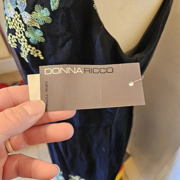 NWT!!! Absolutely Beautiful Donna Ricco Black Floral Mesh Sheath Dress S… - Picture 4 of 11